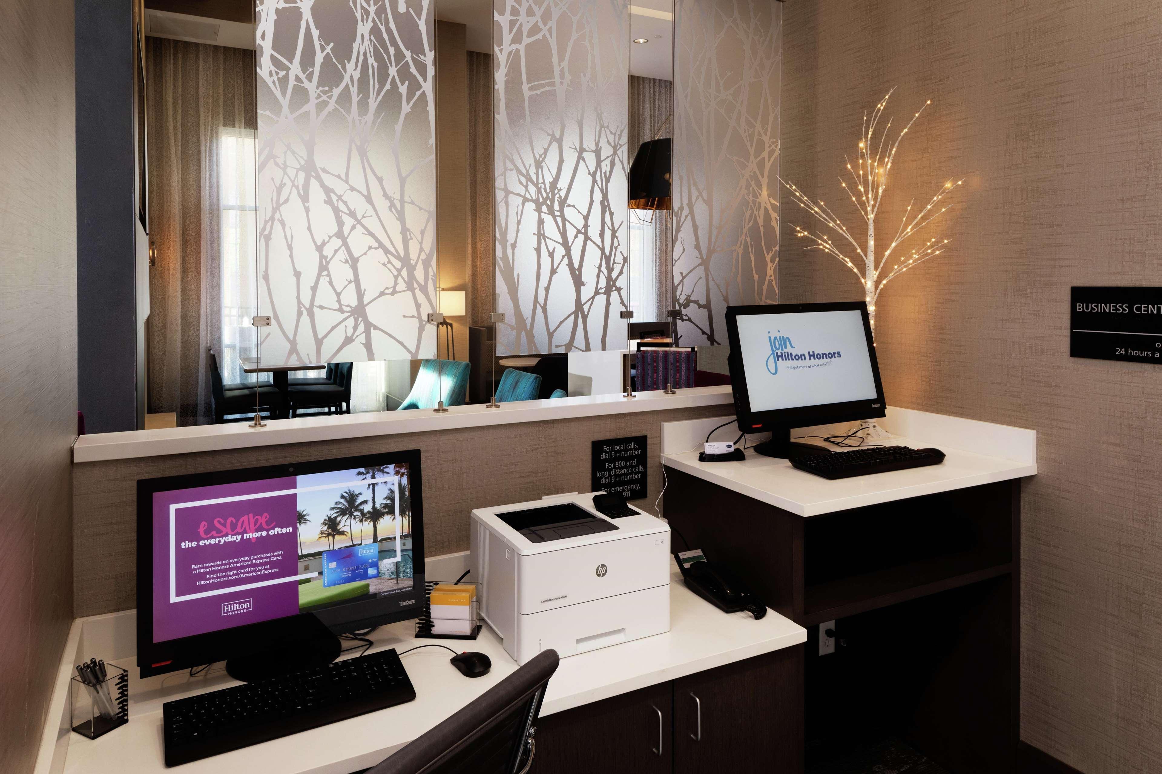 Hampton Inn & Suites Asheville Biltmore Area Bagian luar foto