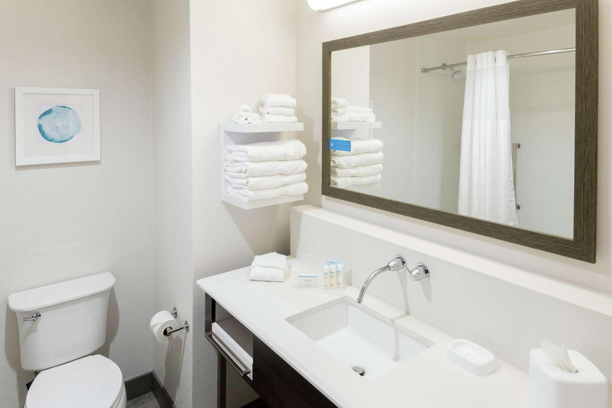Hampton Inn & Suites Asheville Biltmore Area Bagian luar foto