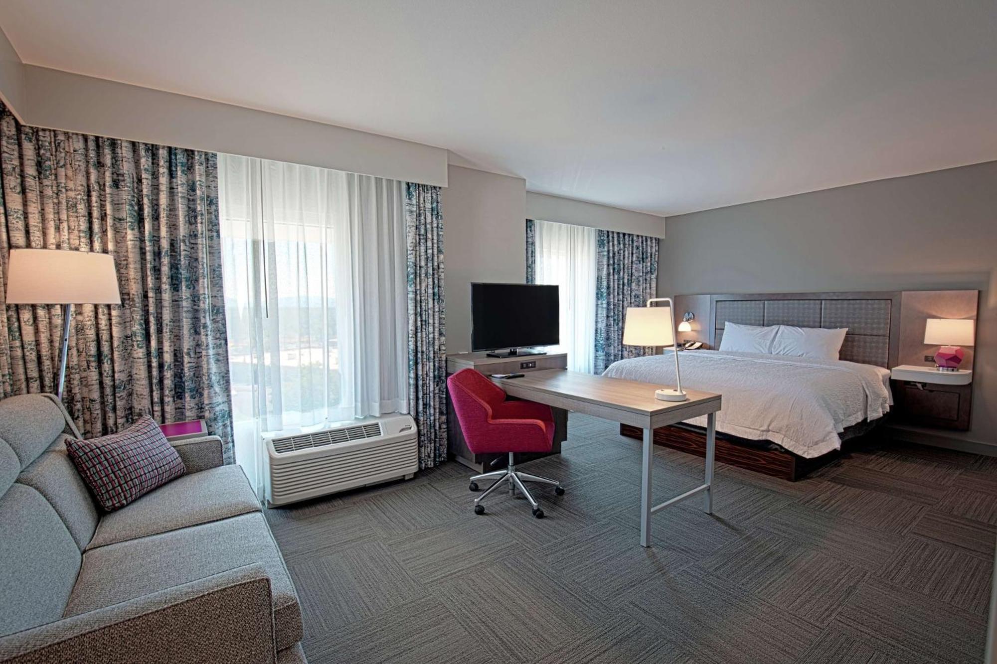Hampton Inn & Suites Asheville Biltmore Area Bagian luar foto