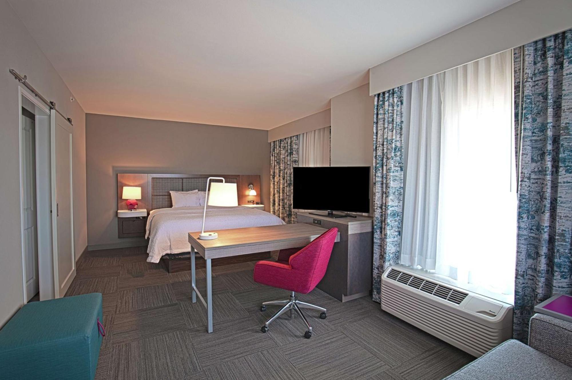 Hampton Inn & Suites Asheville Biltmore Area Bagian luar foto