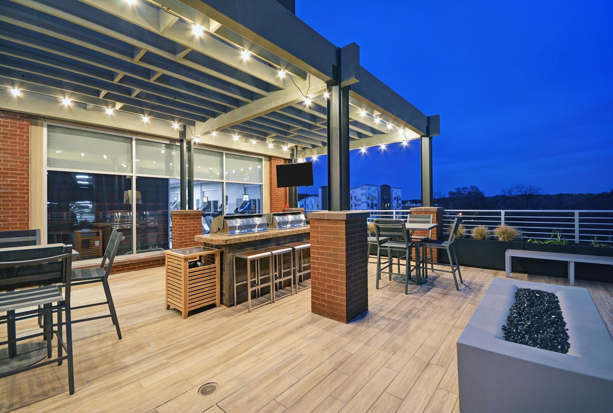 Hampton Inn & Suites Asheville Biltmore Area Bagian luar foto